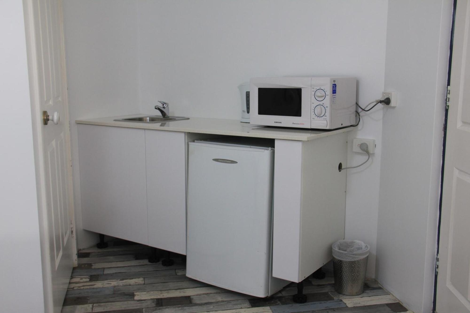 Busselton Ithaca Motel Екстер'єр фото