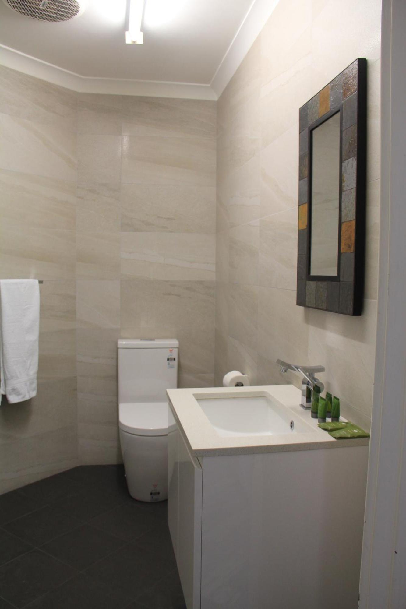 Busselton Ithaca Motel Екстер'єр фото