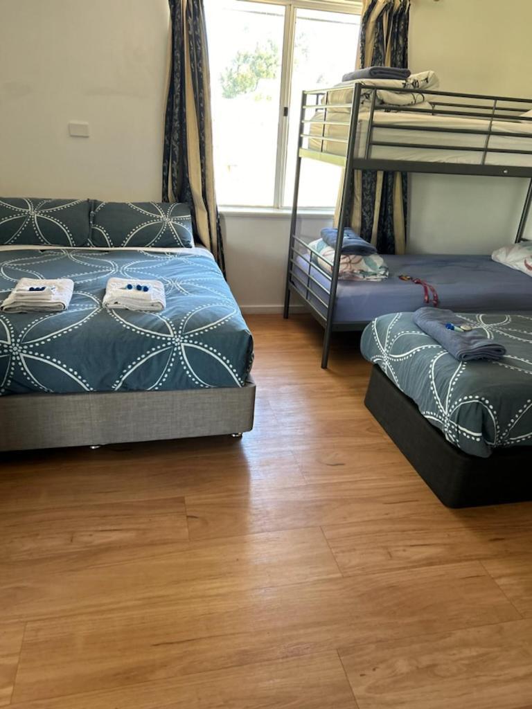 Busselton Ithaca Motel Екстер'єр фото