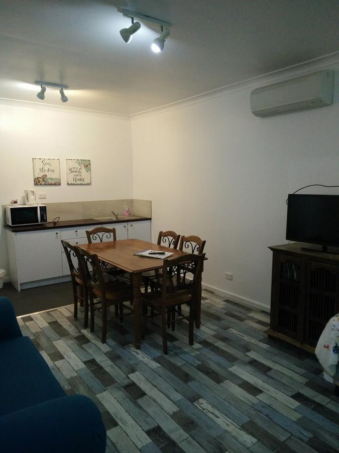 Busselton Ithaca Motel Екстер'єр фото